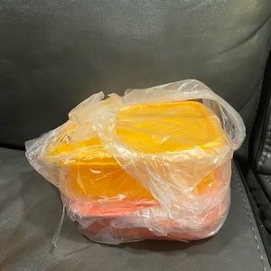 Tupperware Lunch IT Containers NEW